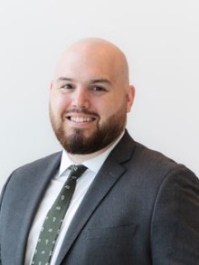 Nicholas-headshot-wpcf_220x293